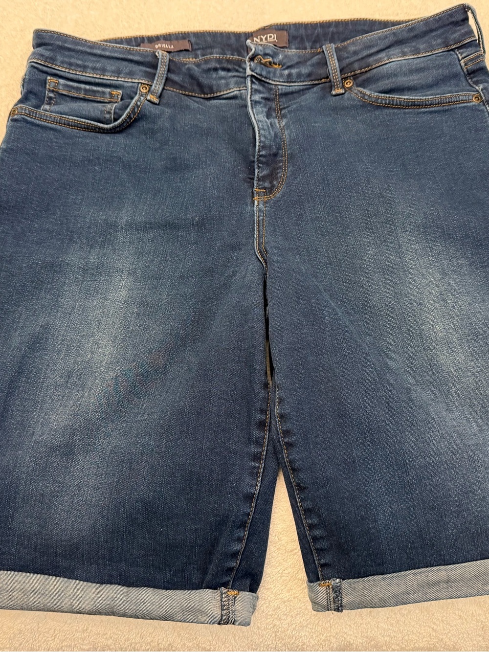 NYDJ - Briella - Women’s “Cooper” Mid-Length Cuffed Shorts
